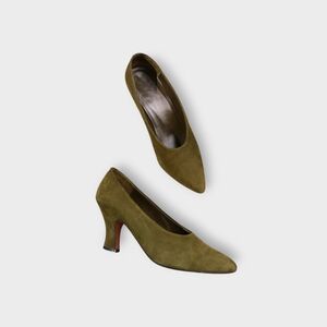 Vintage Womens Amour Forest Green Suede Bruno Magli Heels Made in Spain 6.5